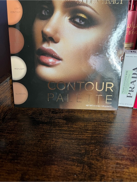 Ellen Tracy Other - Ellen Tracy Contour Palette - Neutral Brown Tones